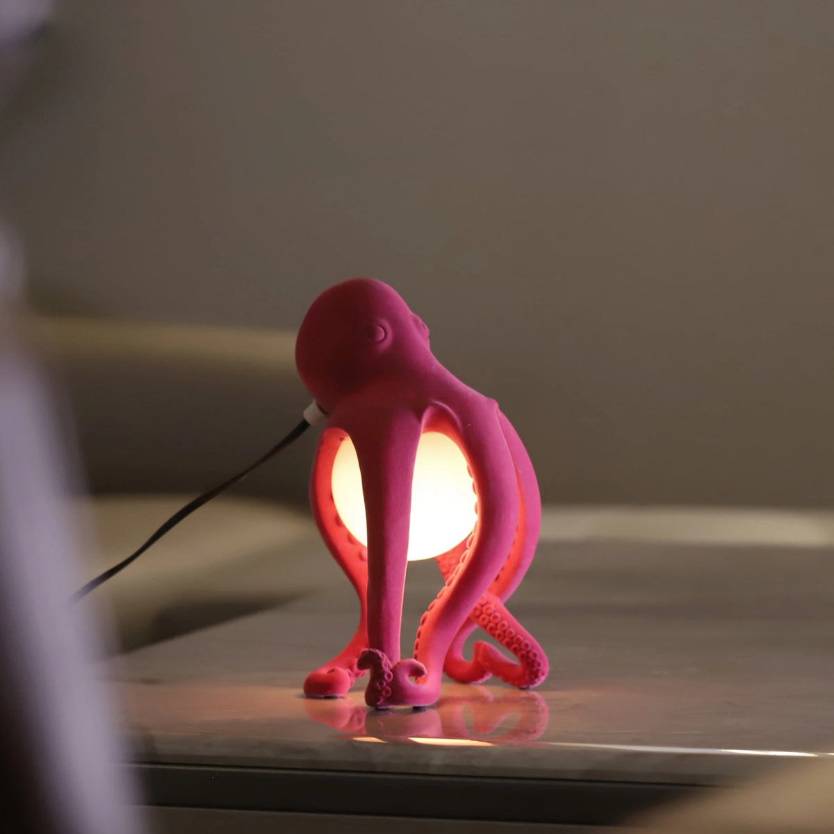 Modern Table Lamp Pink Octopus Design Bedroom Lights Desk Lamps